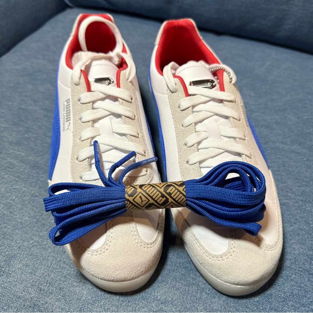 BNIB PUMA Women’s White and Blue Las Vegas Sneakers, size 9.5 - Picture 3 of 8